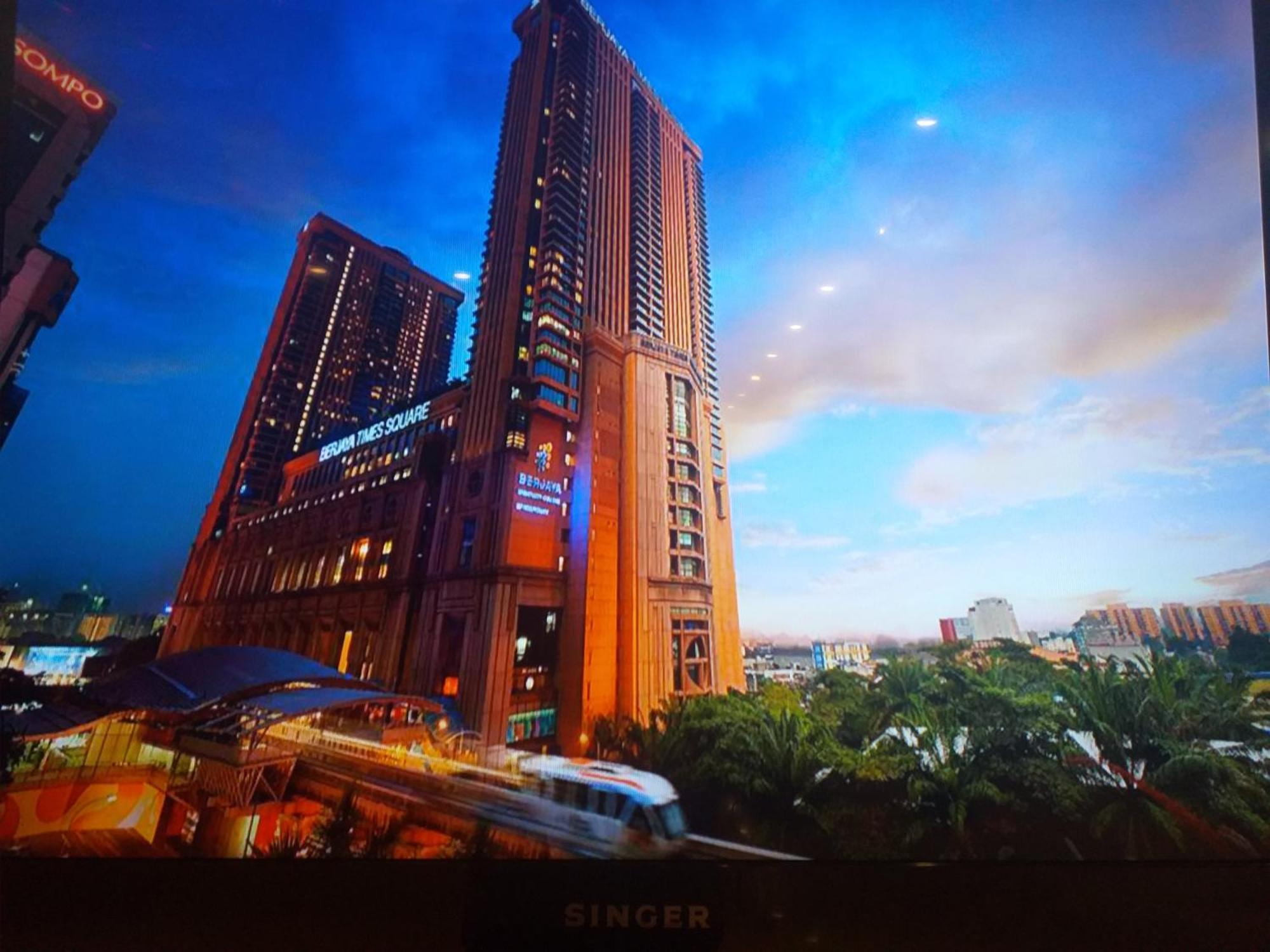 New Sm Service Suite At Times Square Kualalampur Kuala Lumpur Exterior photo